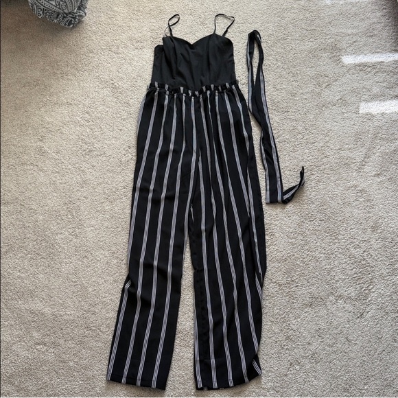 Black and White Striped Jumpsuit (sweetheart neckline) - Picture 2 of 6